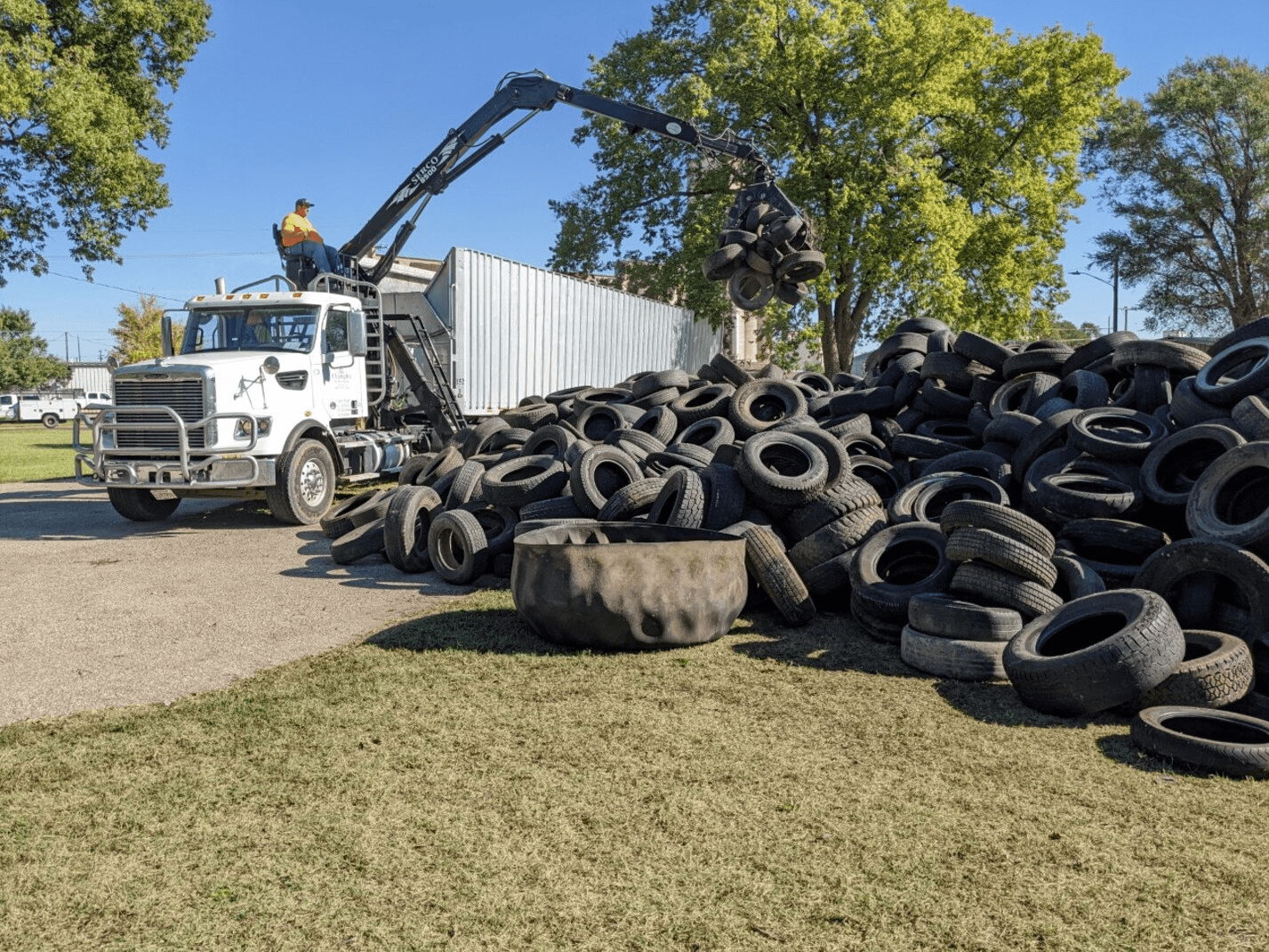 Tire Clean Up
